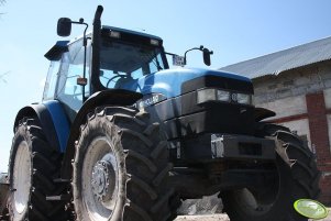 New Holland 8360