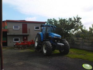 New Holland 8770