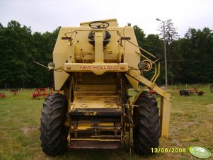 New Holland Clayson 133