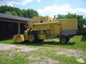 New Holland Clayson M133