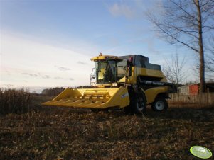 New Holland CS660