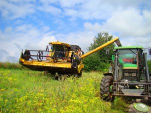 New Holland CSX7040