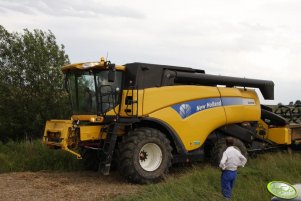 New Holland CX 8040