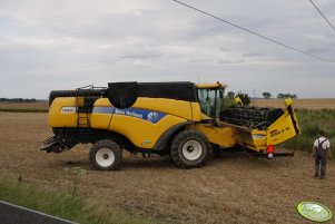 New Holland CX 8040