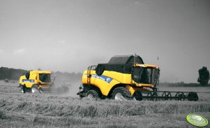 New Holland CX 8090 & New Holland CSX 7060