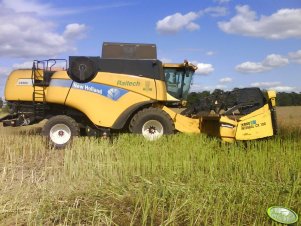 New Holland CX880