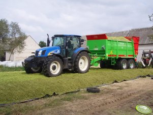 New Holland Delta TS130 A + Unia Tytan 18