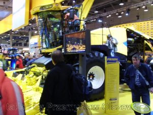 New Holland FR 9090