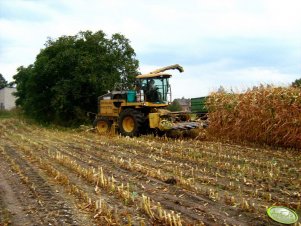 New Holland FX375