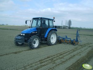 New Holland L65