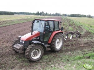 New Holland L85 & Pług Unia Grudziądz 3+2 