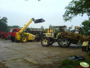 New Holland LM732