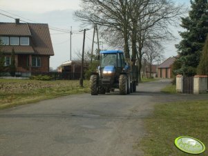 New Holland + Rozrzutnik 