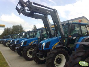 New Holland T 5060 + Quicke 45