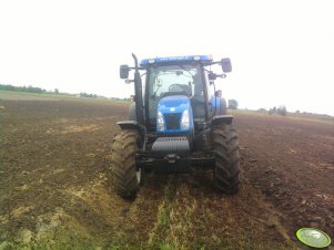 New Holland T 6030 PLUS & Unia Tur 40