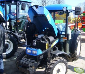 New Holland T3030