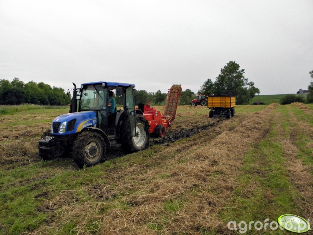 New Holland T4020