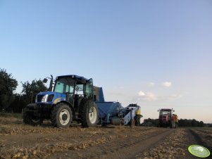 New Holland T4020