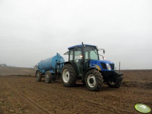 New Holland T4020