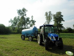 New Holland T4020