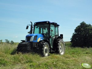 New Holland T4020