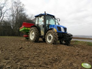 New Holland T4020