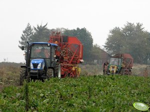 New Holland T4020