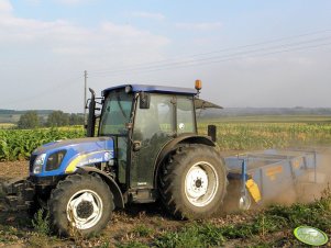 New Holland T4020