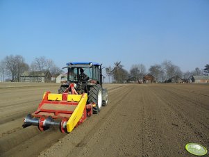 New Holland T4020