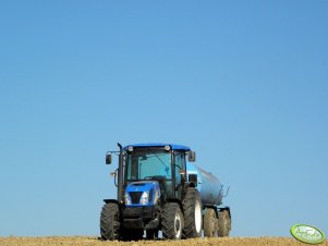 New Holland T4020