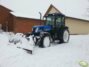 New Holland T4030n