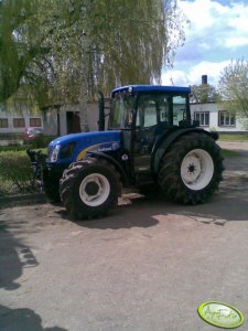 New Holland T4040 Deluxe