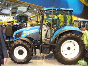 New Holland T4