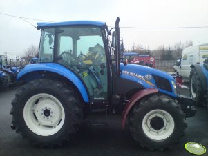 New Holland T4