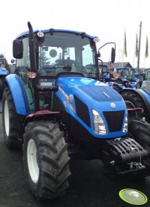 New Holland T4