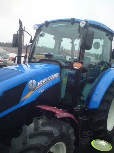 New Holland T4