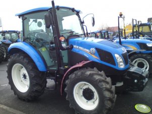 New Holland T4