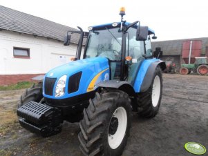 New Holland T5030