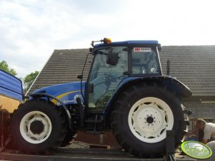 New Holland T5030