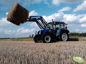 New Holland T5040 & Agromasz 