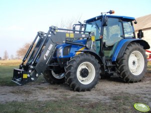 New Holland T5040 + Metal Fach T241