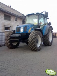 New Holland T5040