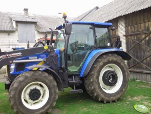 New Holland T5040