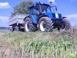 New Holland T5050 & D55