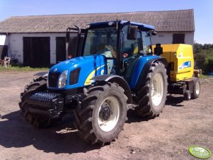 New Holland T5060 + BR6080