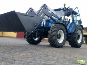 New Holland T5060 + Quicke 45