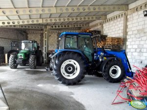 New Holland T5060 + Quicke Q46 & Deutz Fahr Agrofarm 420