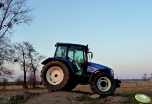 New Holland T5060