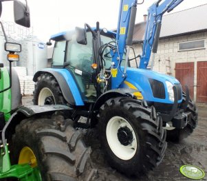 New Holland T5060