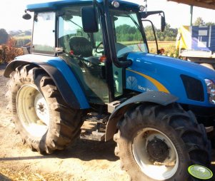 New Holland T5060